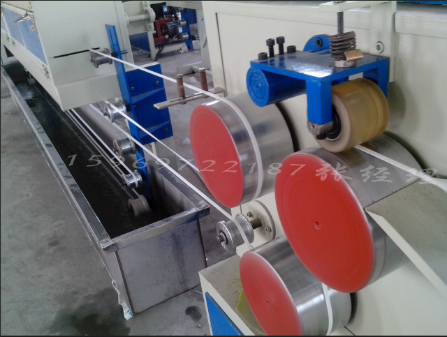 PP打包带机图片 PP打包带机图片